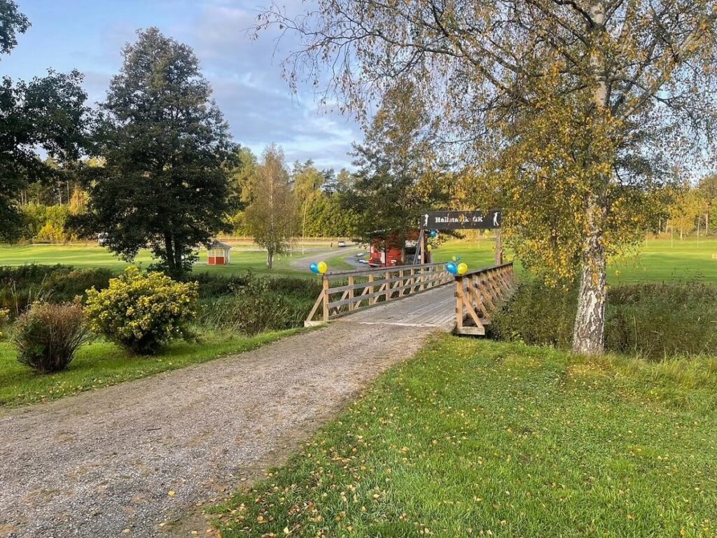 Hallstaviks Golfklubb