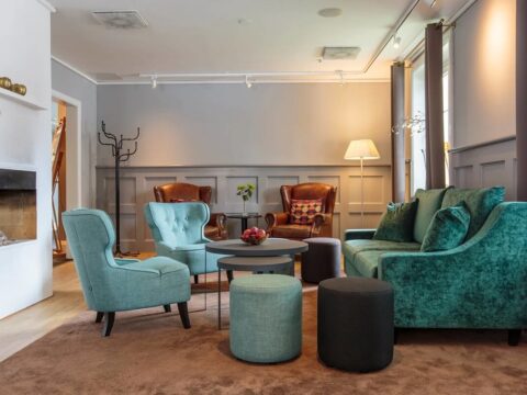 Home Hotel Uman