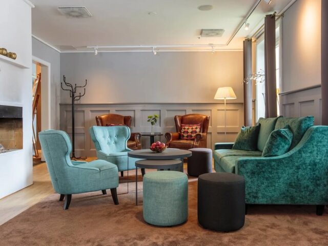 Home Hotel Uman