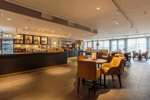 Home Hotel Uman