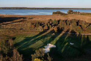 Strand Golf Resort