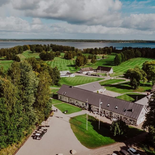 Golfpaket Skyrup Golf och Hotell